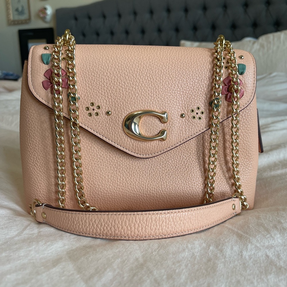 Coach Tammie Pebble Leather Shoulder Bag in Blush Pink with Floral Whipstitch